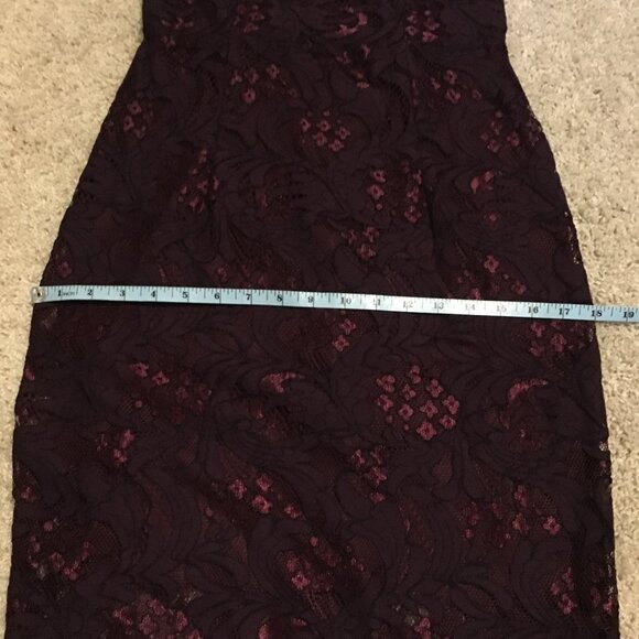 SEARS Fancy and Elegant Dark Burgundy Cotton Lace Mockneck Dress - Picture 14 of 16